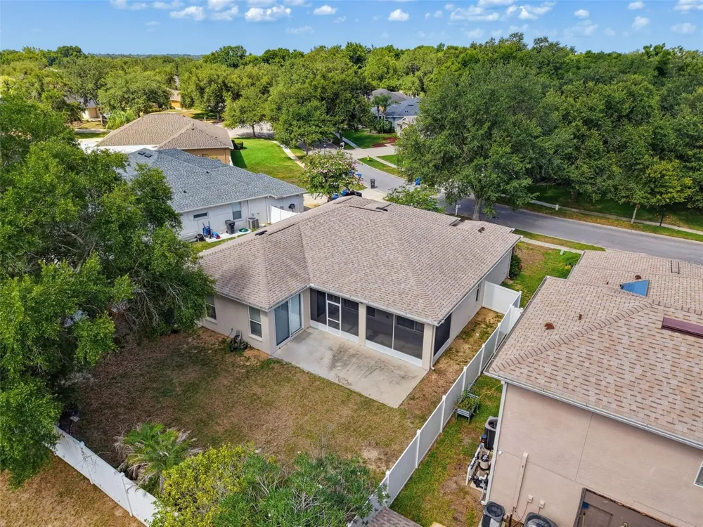 2021 RUTHERFORD DRIVE Dover, FL 33527