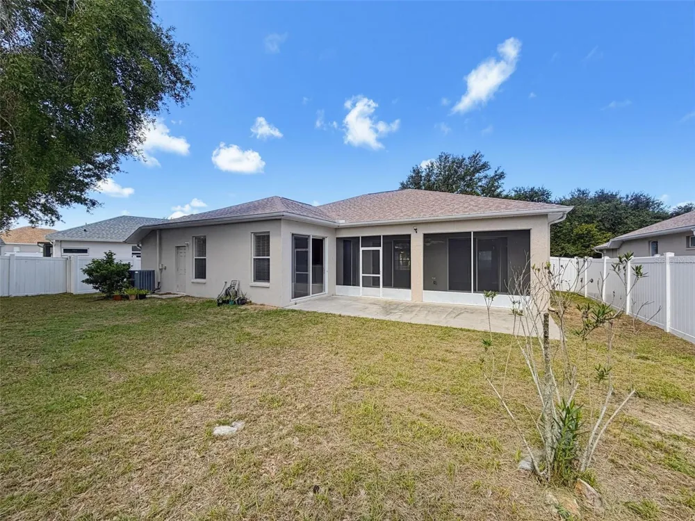 2021 RUTHERFORD DRIVE Dover, FL 33527
