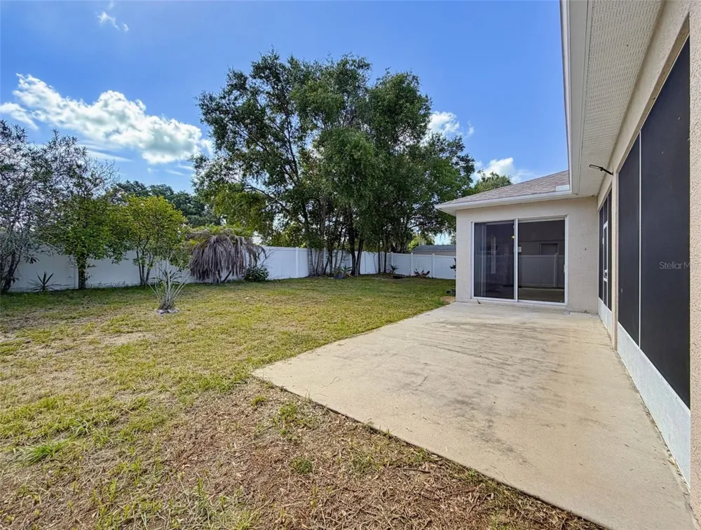 2021 RUTHERFORD DRIVE Dover, FL 33527