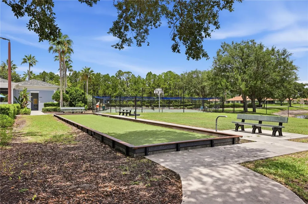 2462 MAGNOLIA CIRCLE North Port, FL 34289