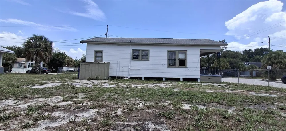3009 13TH STREET Tampa, FL 33605