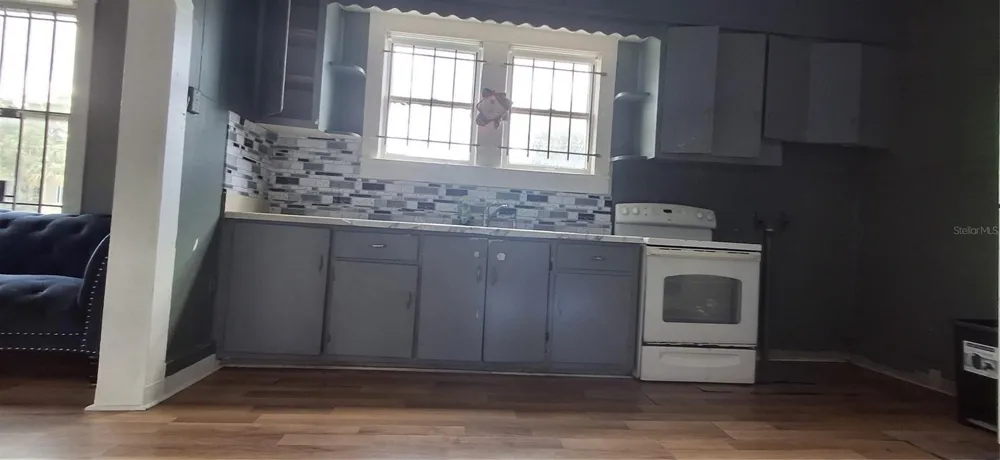 3009 13TH STREET Tampa, FL 33605