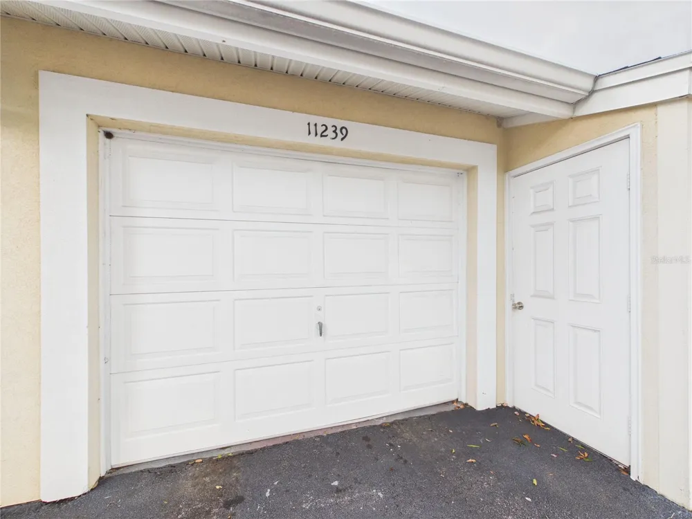 11239 CEDAR HOLLOW LANE Tampa, FL 33618