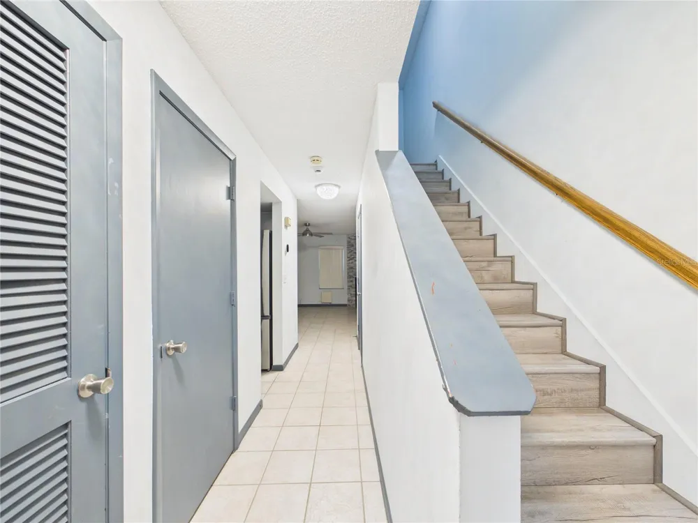 11239 CEDAR HOLLOW LANE Tampa, FL 33618