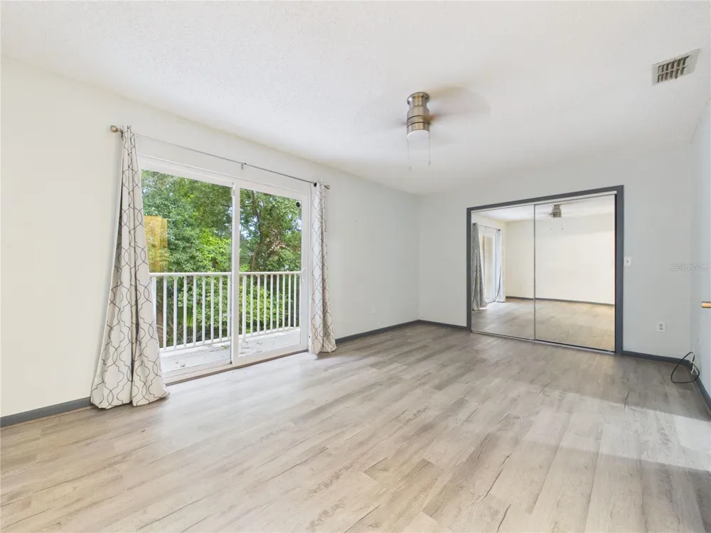 11239 CEDAR HOLLOW LANE Tampa, FL 33618