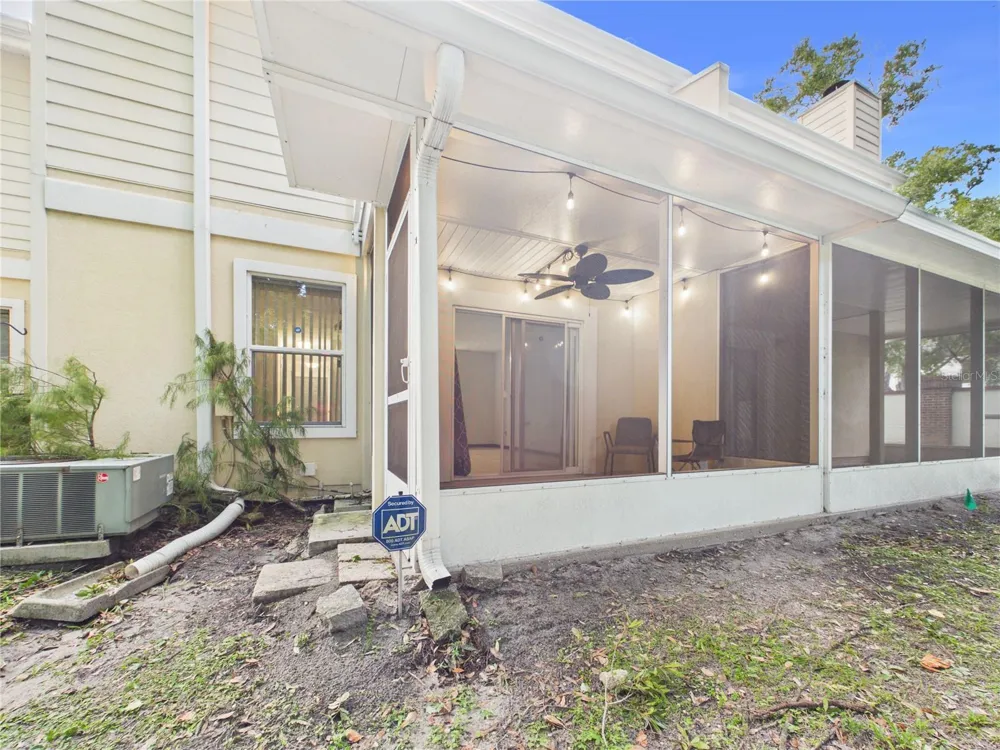 11239 CEDAR HOLLOW LANE Tampa, FL 33618