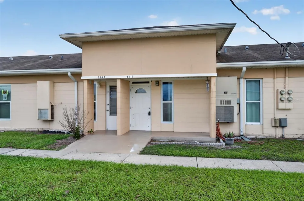3111 CLUB CIRCLE Lake Wales, FL 33854