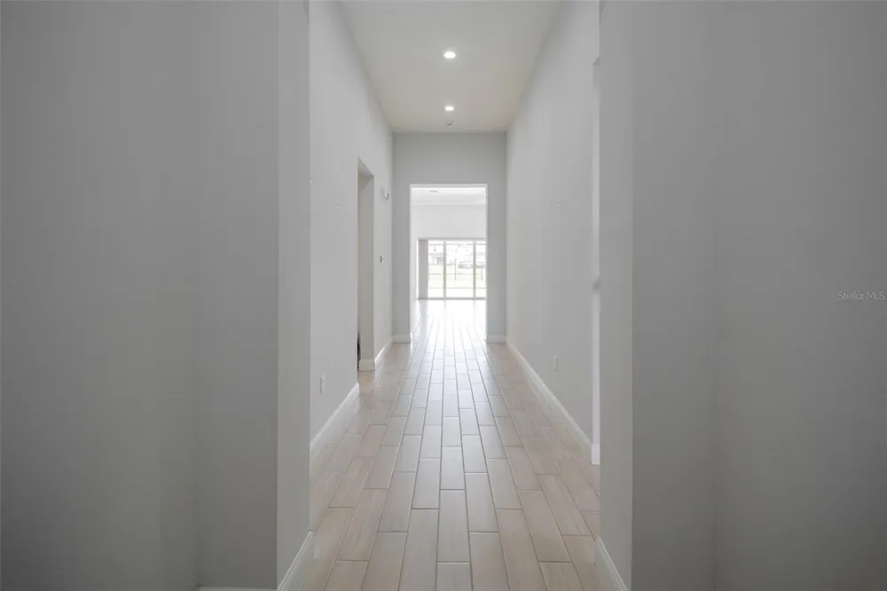10481 ROYAL CYPRESS WAY Orlando, FL 32836