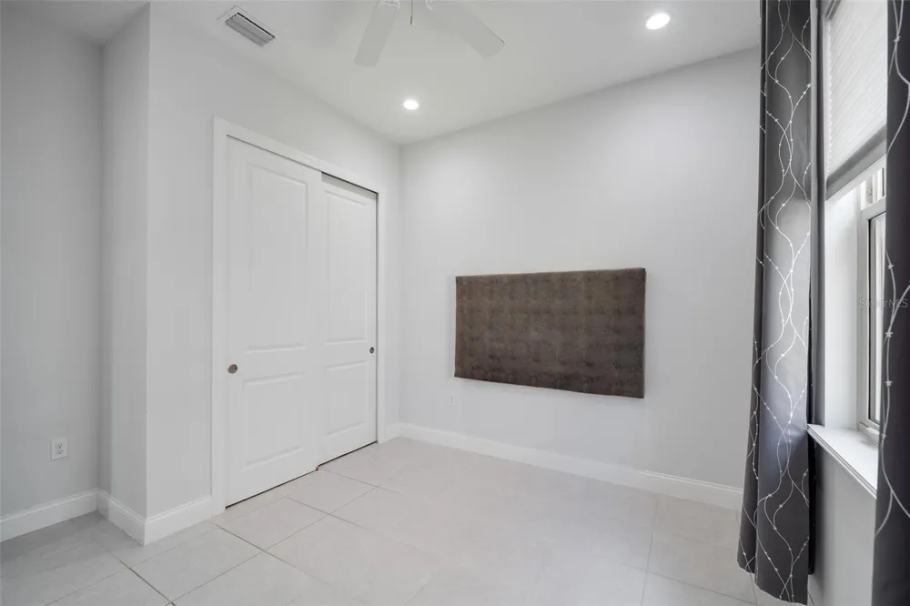 10481 ROYAL CYPRESS WAY Orlando, FL 32836