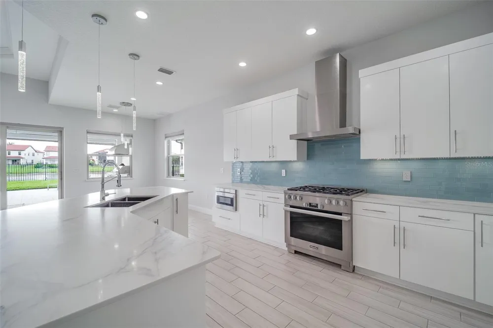 10481 ROYAL CYPRESS WAY Orlando, FL 32836