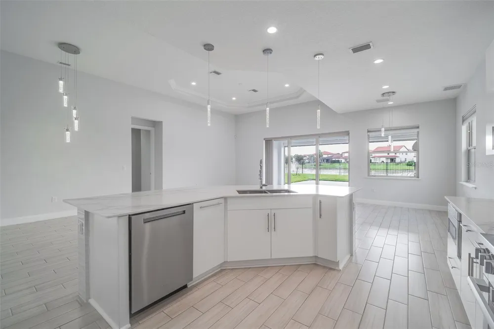 10481 ROYAL CYPRESS WAY Orlando, FL 32836