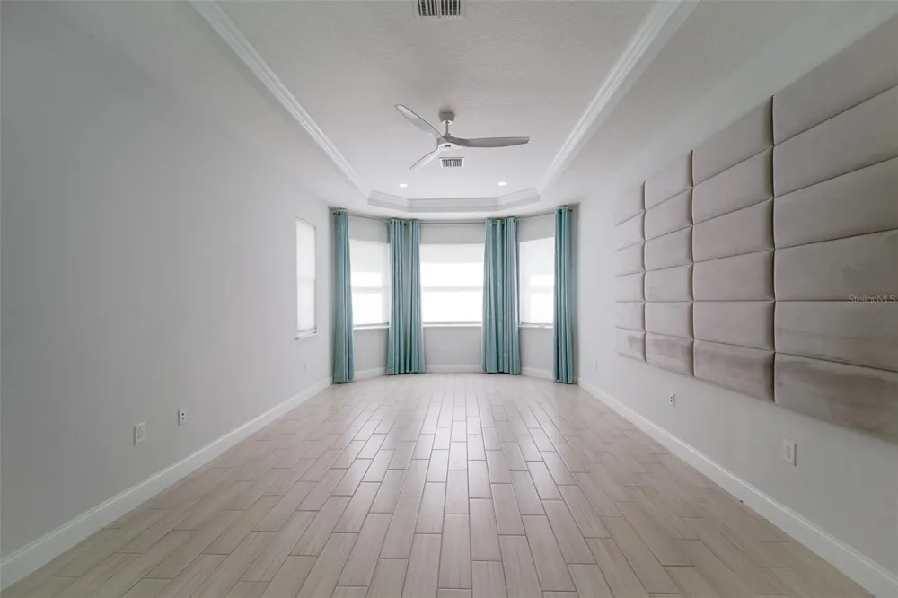 10481 ROYAL CYPRESS WAY Orlando, FL 32836