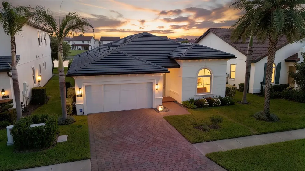 10481 ROYAL CYPRESS WAY Orlando, FL 32836