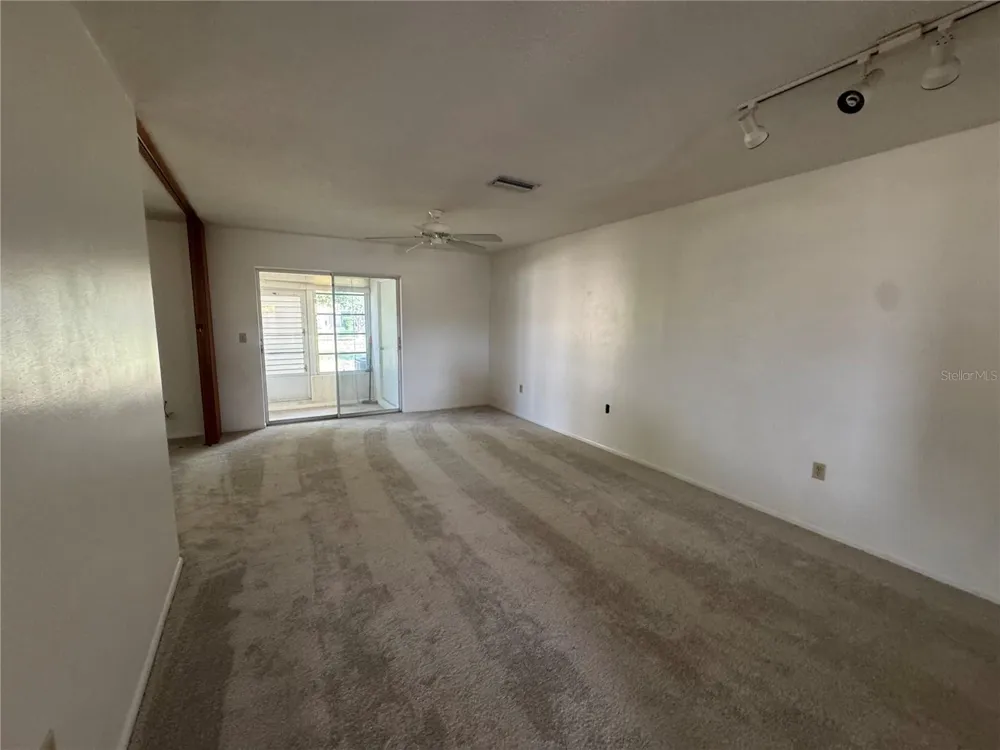 652 PARK CIRCLE Bradenton, FL 34207
