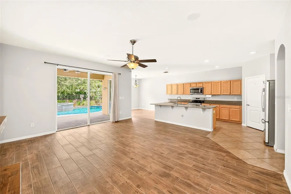 2917 WINGLEWOOD CIRCLE Lutz, FL 33558
