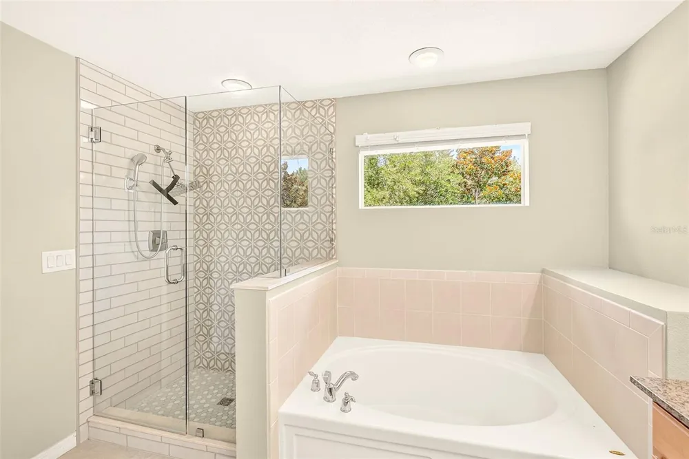 2917 WINGLEWOOD CIRCLE Lutz, FL 33558