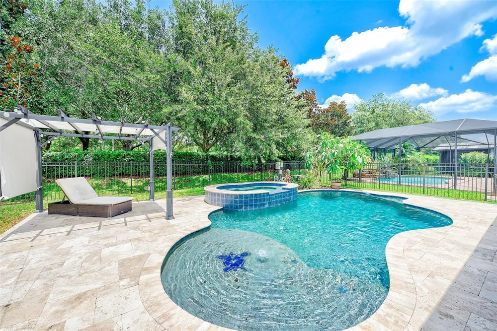 2917 WINGLEWOOD CIRCLE Lutz, FL 33558