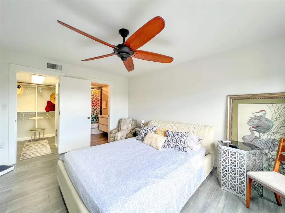 625 30TH AVENUE W #G402 Bradenton, FL 34205