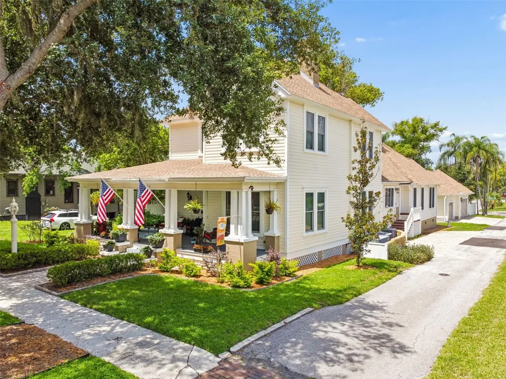 703 EVERS STREET Plant City, FL 33563