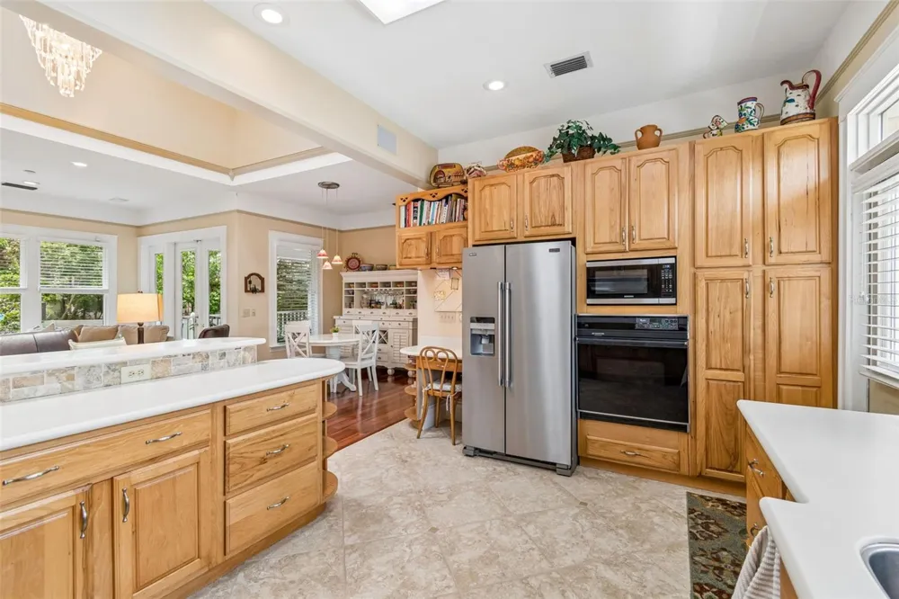 703 EVERS STREET Plant City, FL 33563