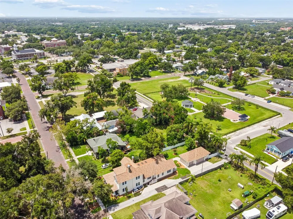 703 EVERS STREET Plant City, FL 33563