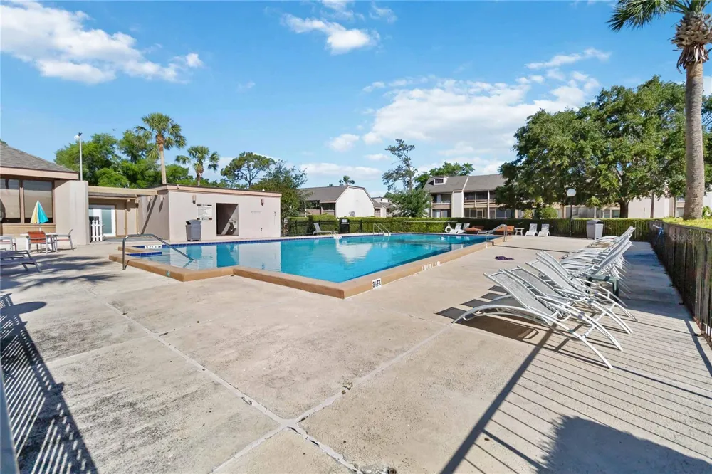 440 ORIENTA POINT STREET Altamonte Springs, FL 32701