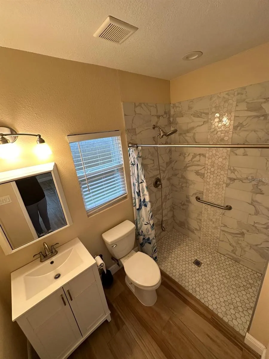 2211 SUNNY VIEW DR Oviedo, FL 32765