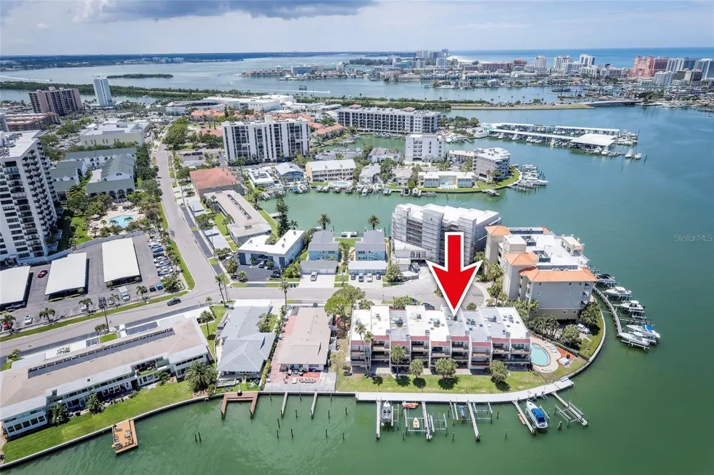 218 SKIFF POINT Clearwater Beach, FL 33767