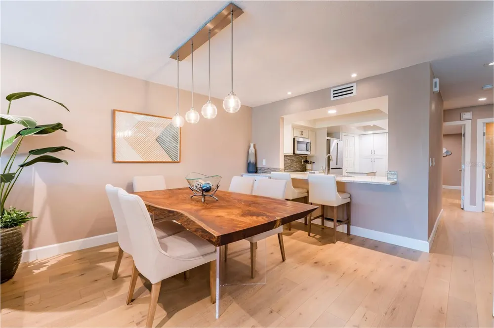 218 SKIFF POINT Clearwater Beach, FL 33767
