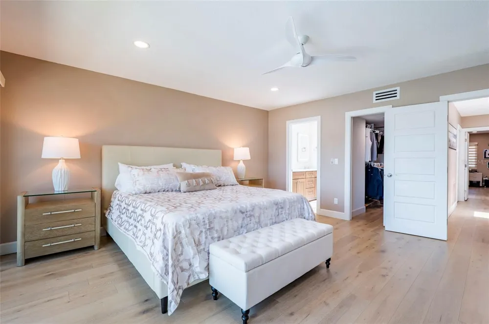 218 SKIFF POINT Clearwater Beach, FL 33767