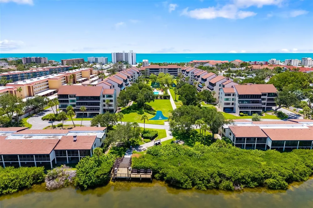 6263 MIDNIGHT PASS ROAD #403 Sarasota, FL 34242