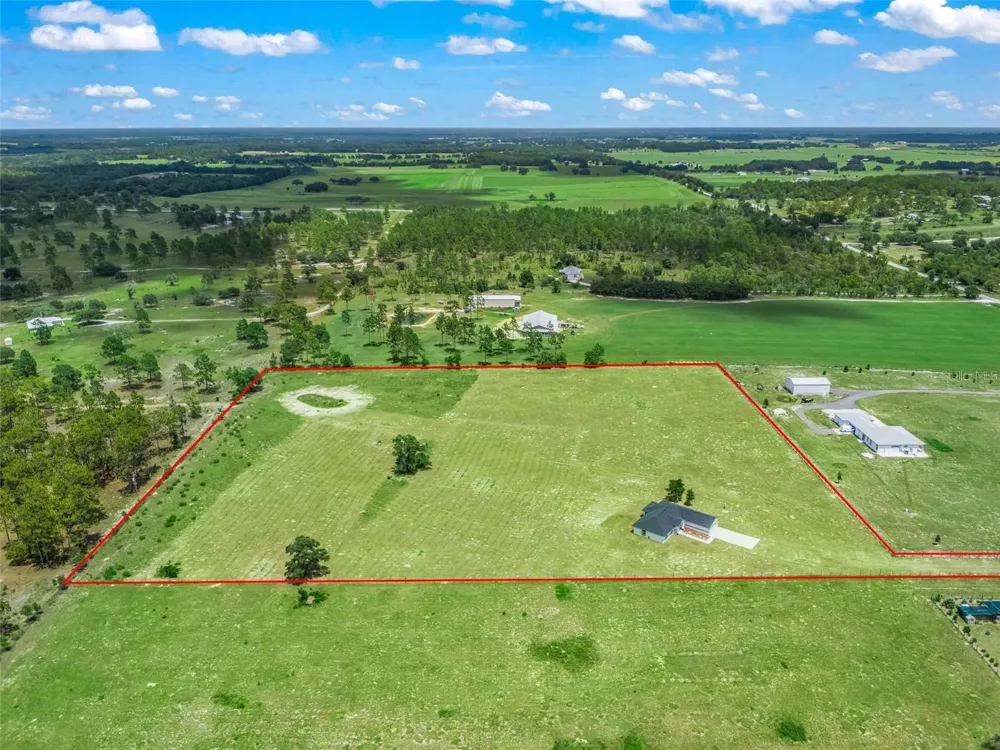 14461 SE 80TH STREET Morriston, FL 32668