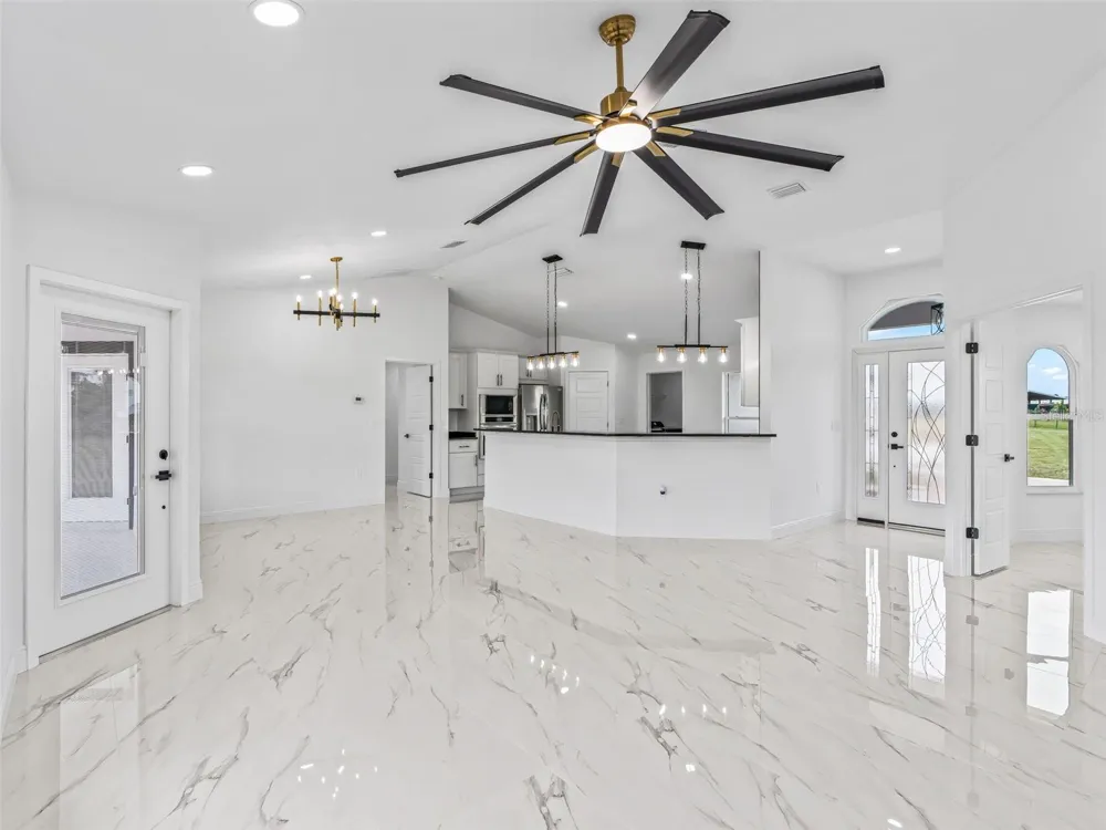 14461 SE 80TH STREET Morriston, FL 32668