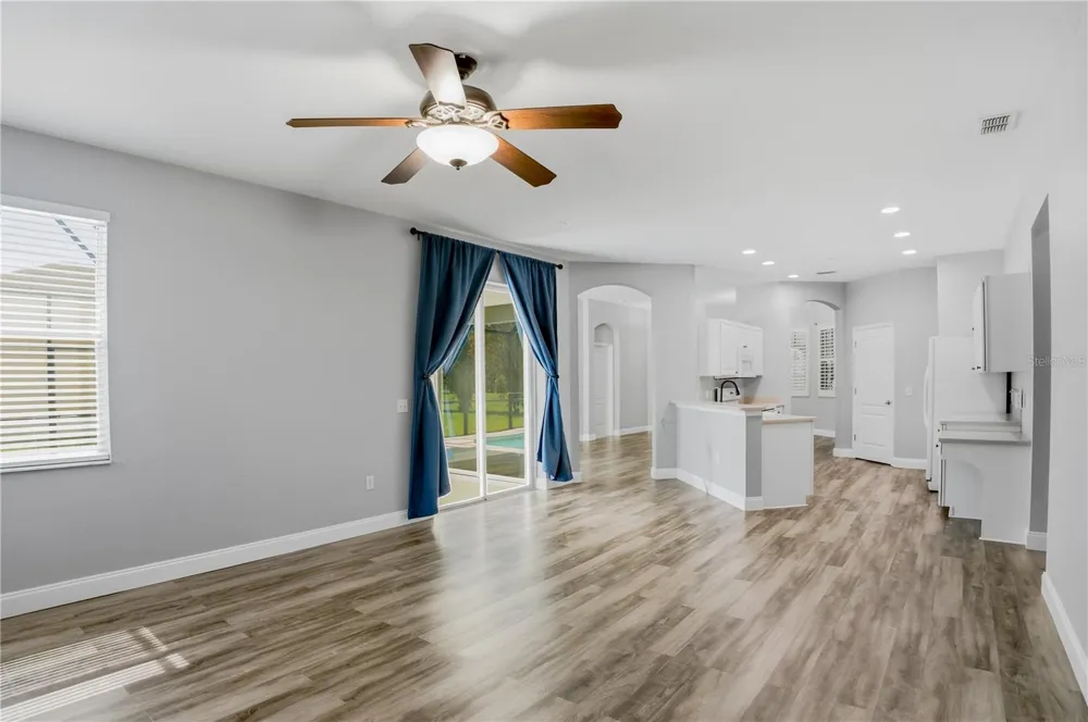1710 BROOKSTONE WAY Plant City, FL 33566
