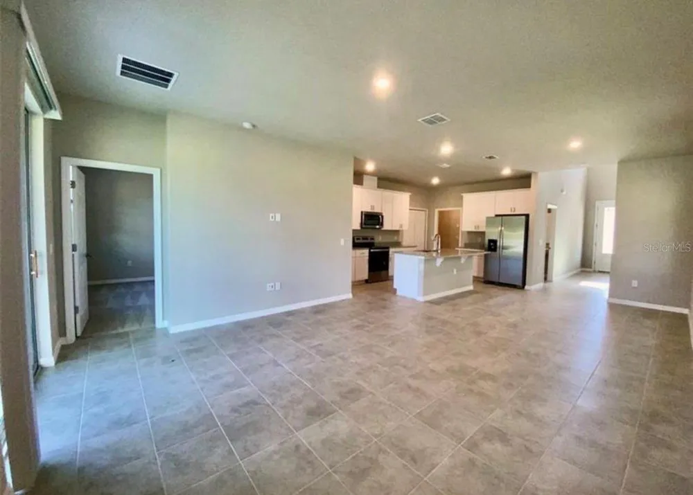 2333 MYSTIC MAZE LANE Minneola, FL 34715