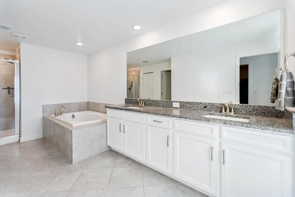 8241 CORNER PINE WAY New Port Richey, FL 34655