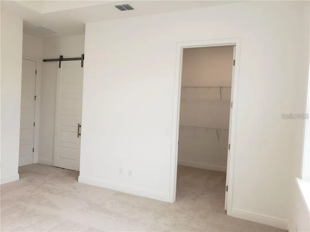 9467 MERE PARKWAY Orlando, FL 32832