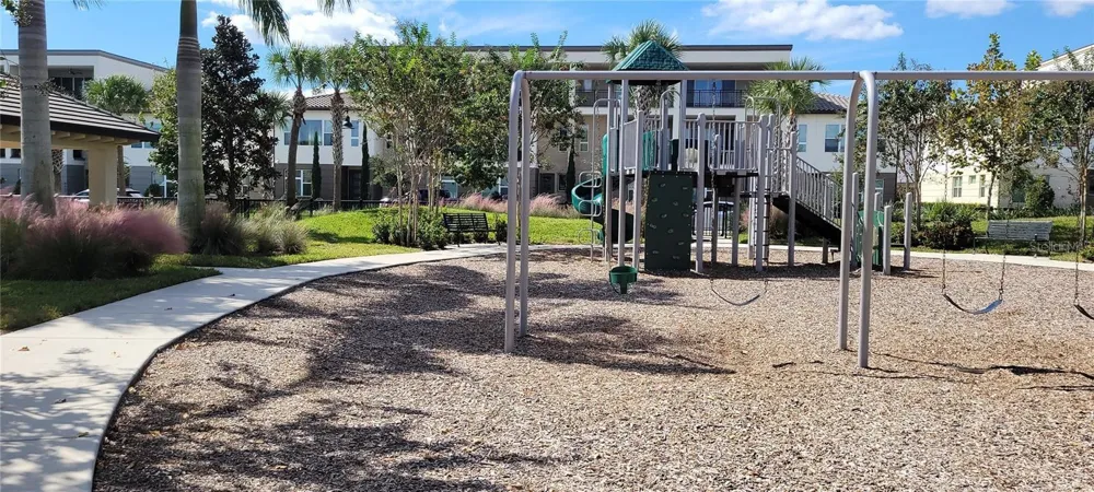 9467 MERE PARKWAY Orlando, FL 32832
