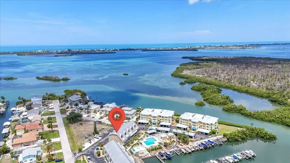 1950 OREGON TRAIL #1A Englewood, FL 34224