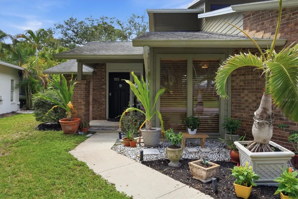1063 GREYSTONE LANE Sarasota, FL 34232