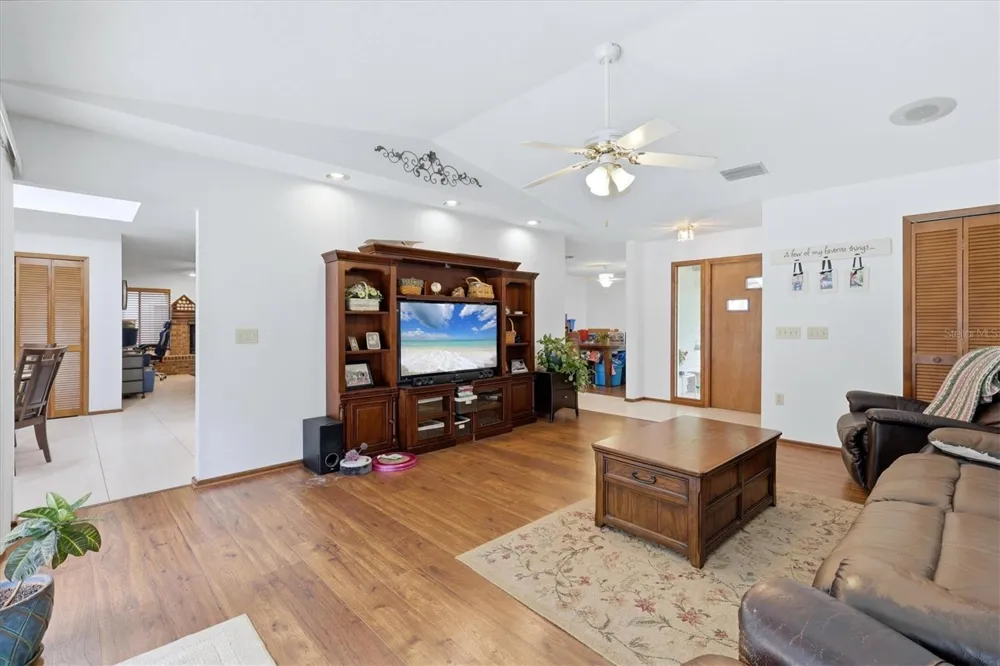 1063 GREYSTONE LANE Sarasota, FL 34232