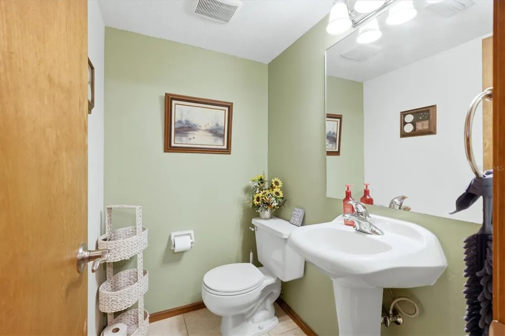 1063 GREYSTONE LANE Sarasota, FL 34232