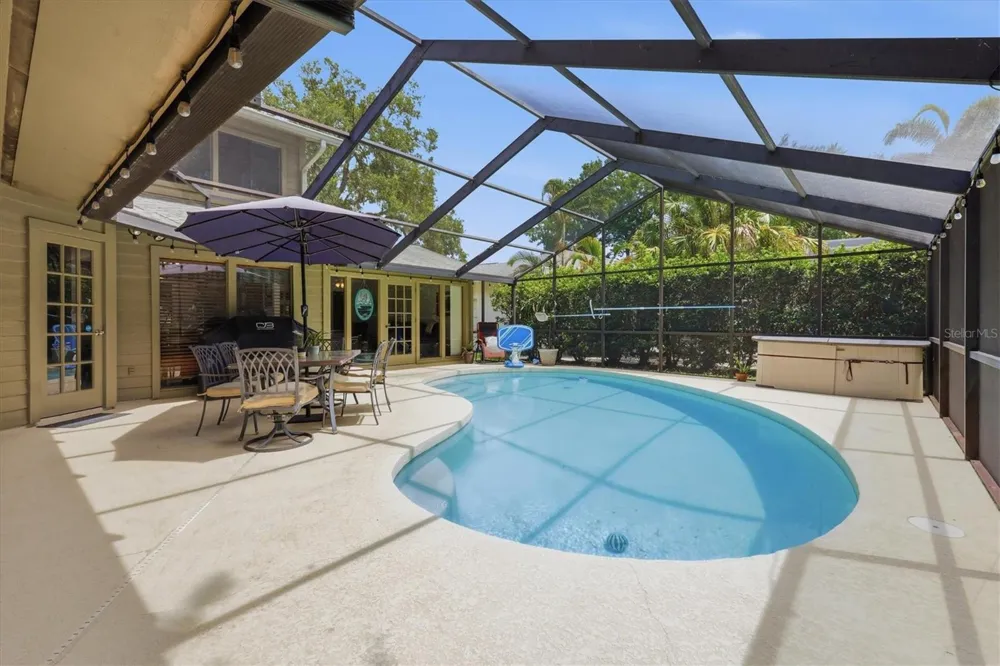 1063 GREYSTONE LANE Sarasota, FL 34232