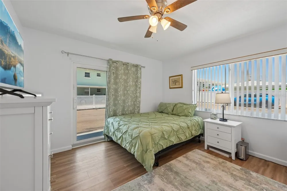 117 7TH STREET #1 Bradenton Beach, FL 34217