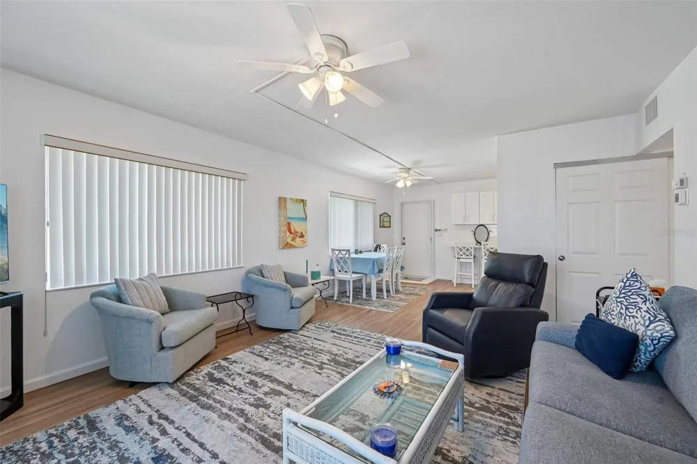 117 7TH STREET #1 Bradenton Beach, FL 34217