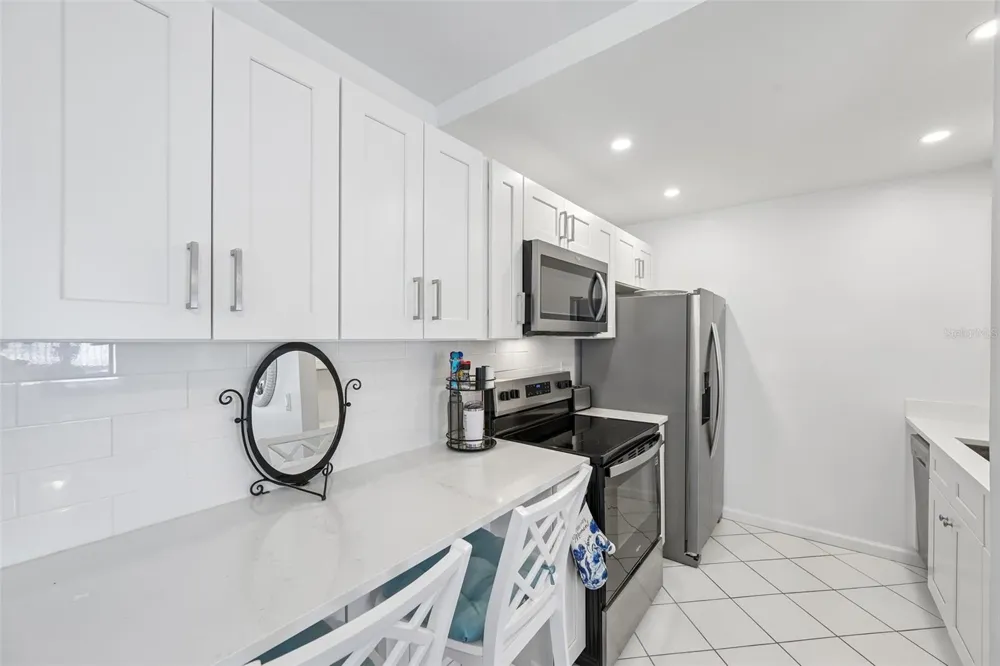 117 7TH STREET #1 Bradenton Beach, FL 34217