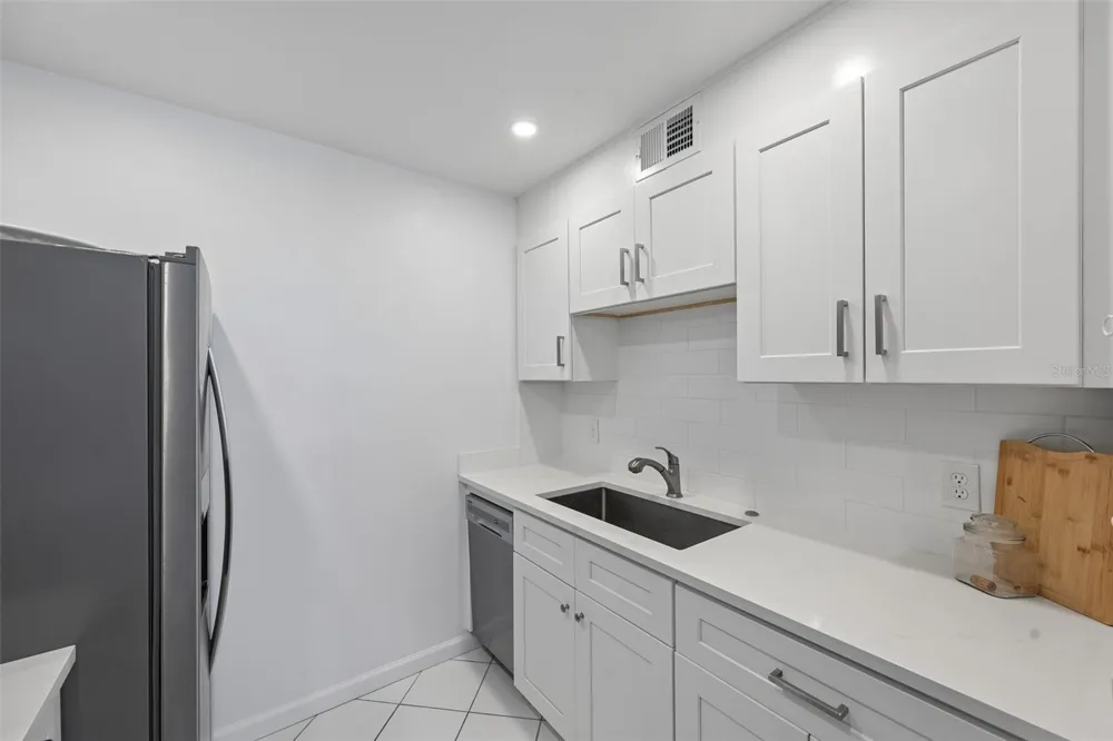 117 7TH STREET #1 Bradenton Beach, FL 34217