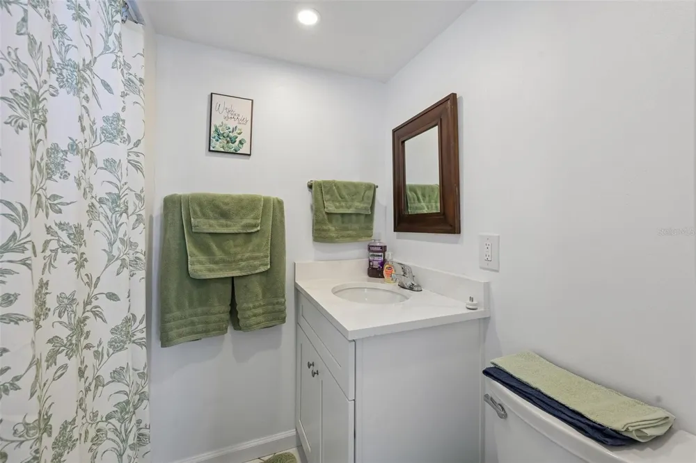 117 7TH STREET #1 Bradenton Beach, FL 34217