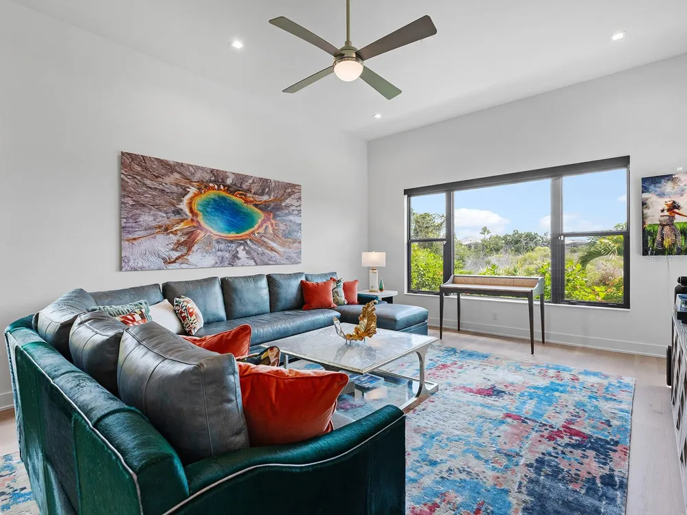 1095 BLUE SHELL LOOP Sarasota, FL 34240