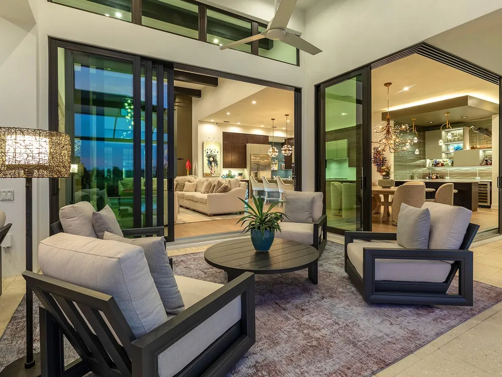 1095 BLUE SHELL LOOP Sarasota, FL 34240